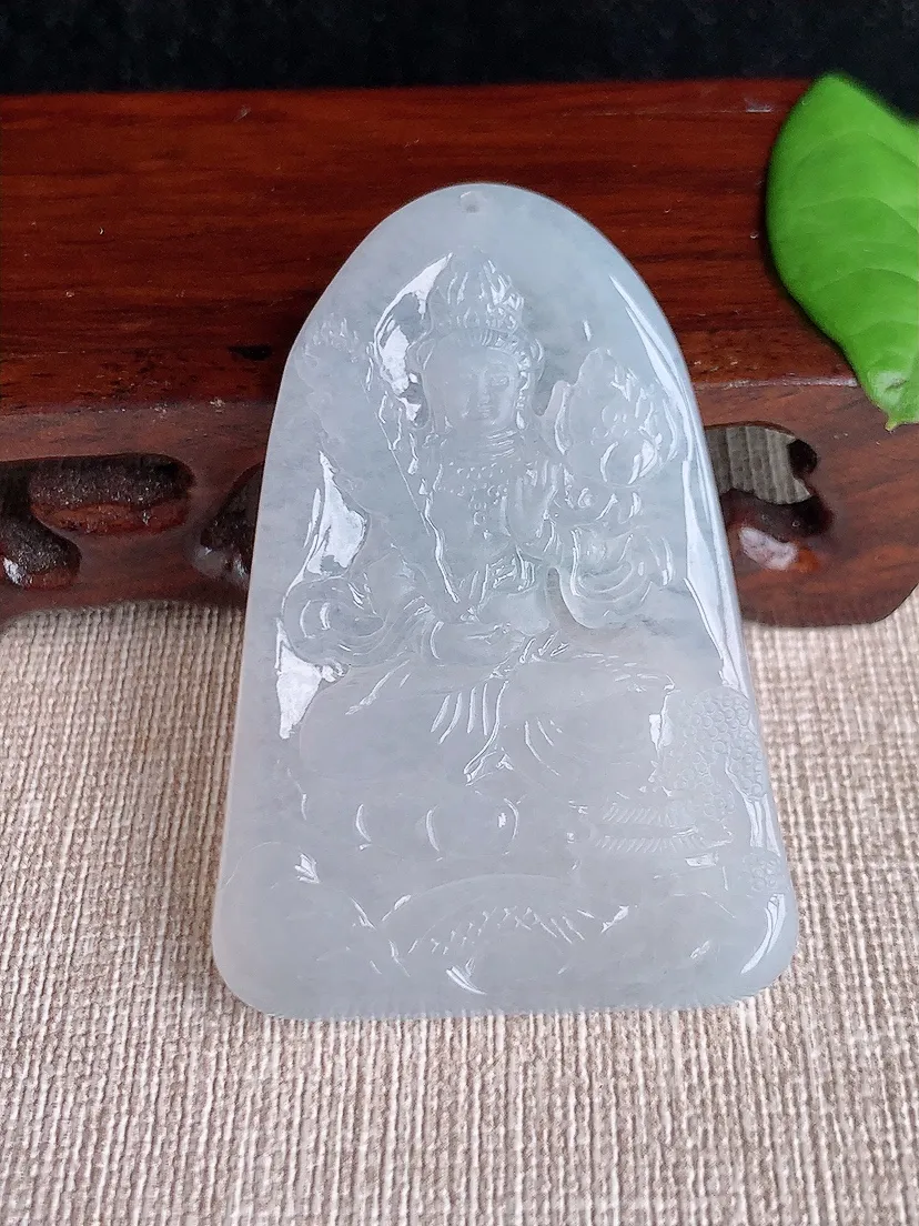 天然A货翡翠白月光虚空藏菩萨吊坠尺寸55.4×37.4×4.7m量24.22g 0718