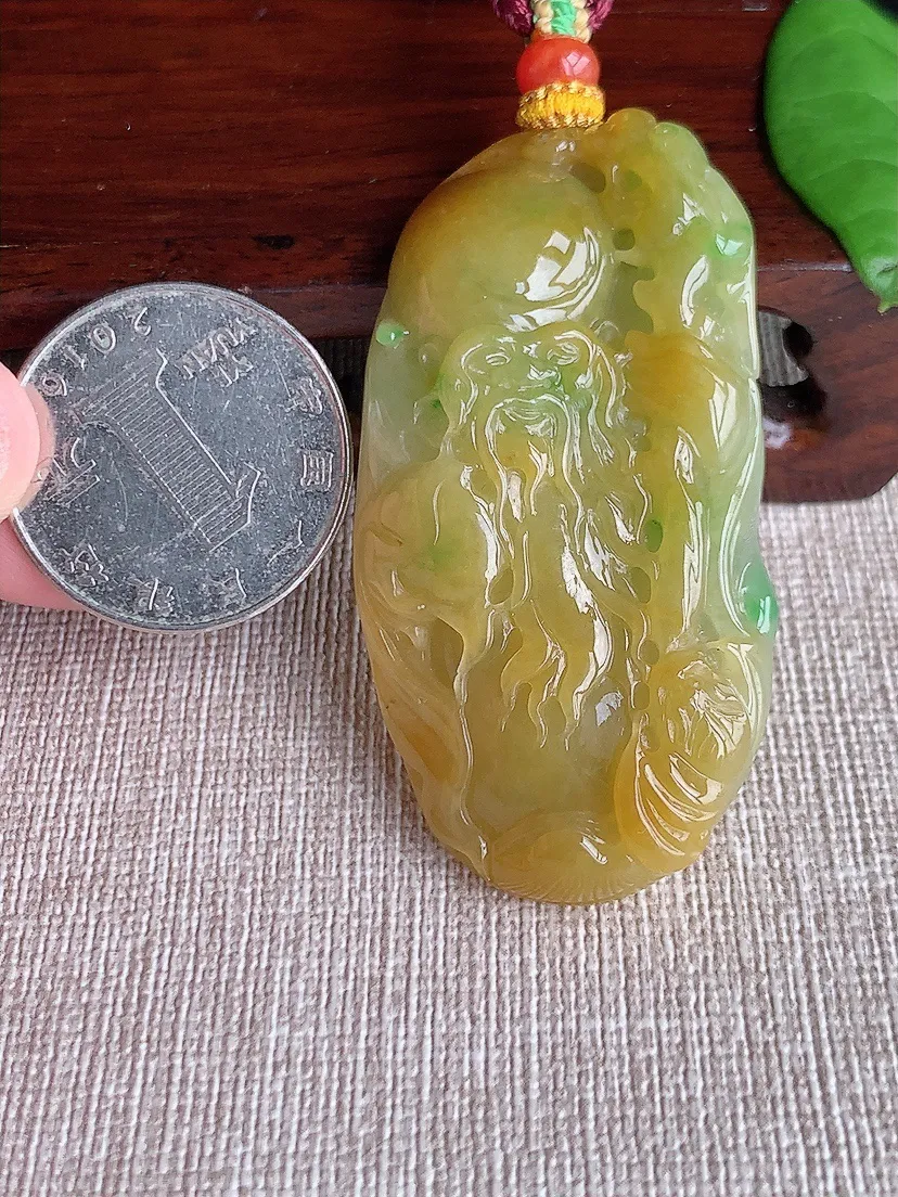 天然A货翡翠冰润黄加绿双彩寿星翁吊坠 尺寸53.8×28×9m量32.22g 0718