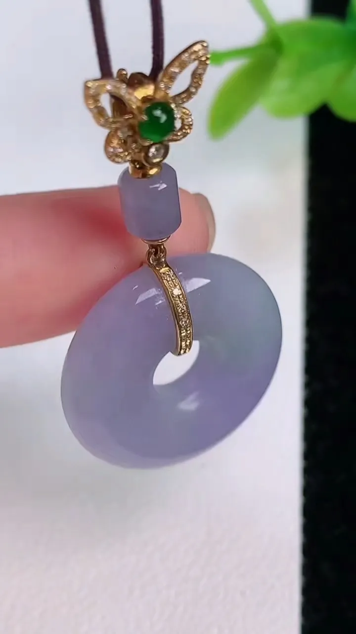 天然A货翡翠18k金紫罗兰平安环吊坠，尺寸21-5.5，重量:6.42g
7月19日
