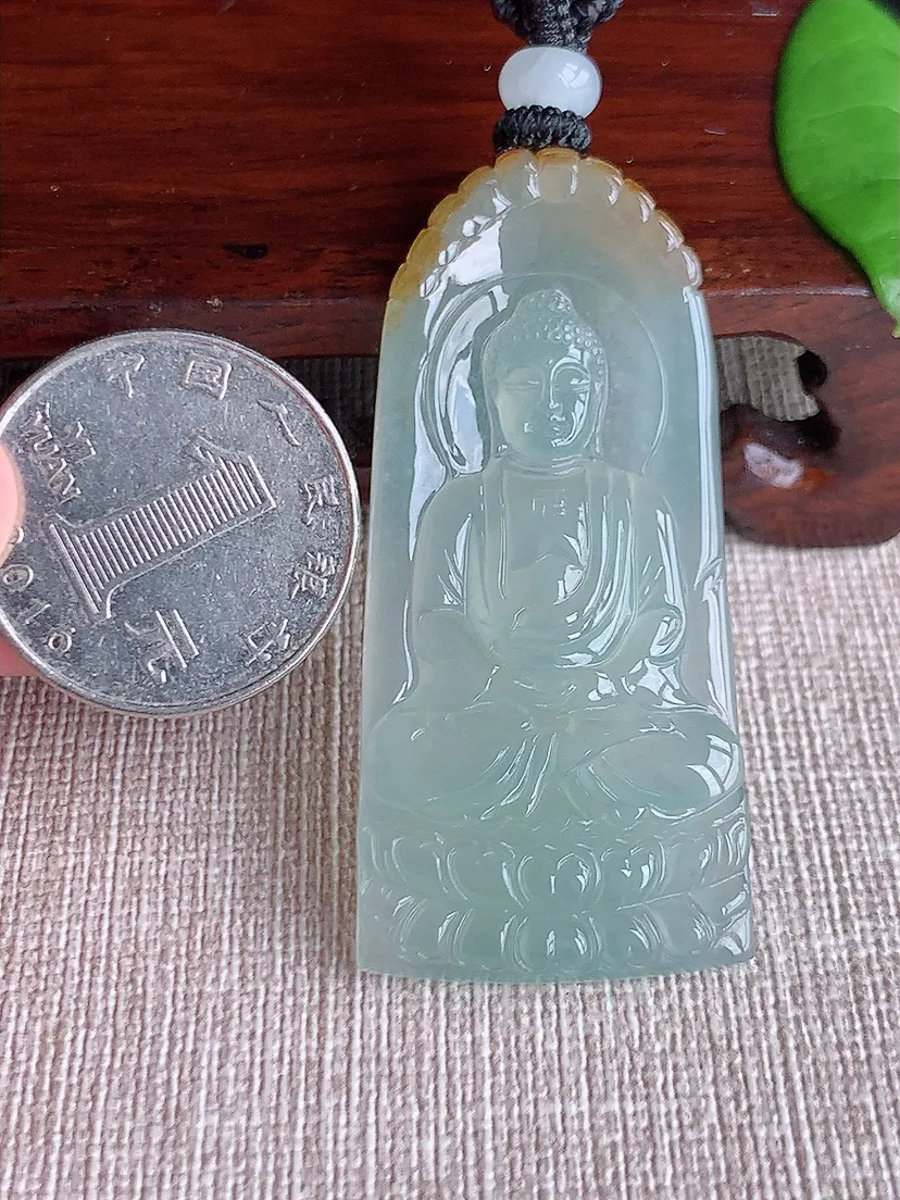 天然A货翡翠飘黄翡大日如来吊坠尺寸53×24.6×5.5m量20.75g 0719