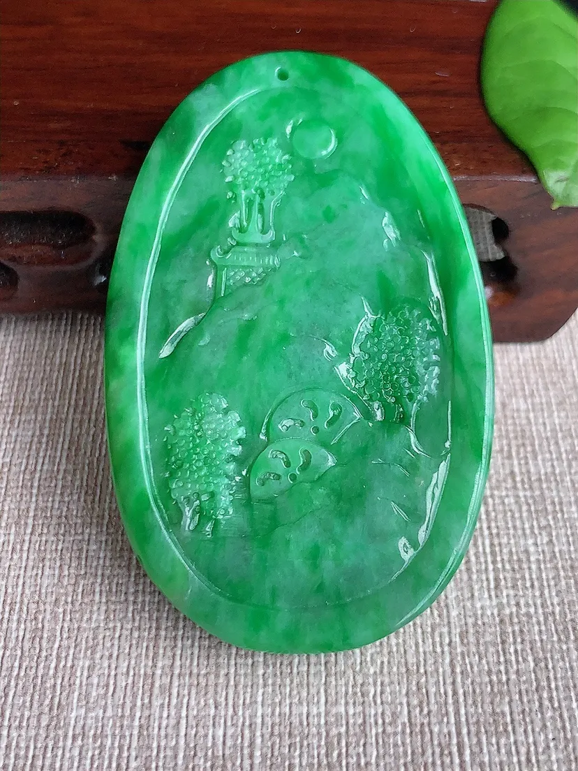 天然A货翡翠冰润满绿意境山水牌吊坠尺寸58.5×36.6×7.2m量34.60g 0719