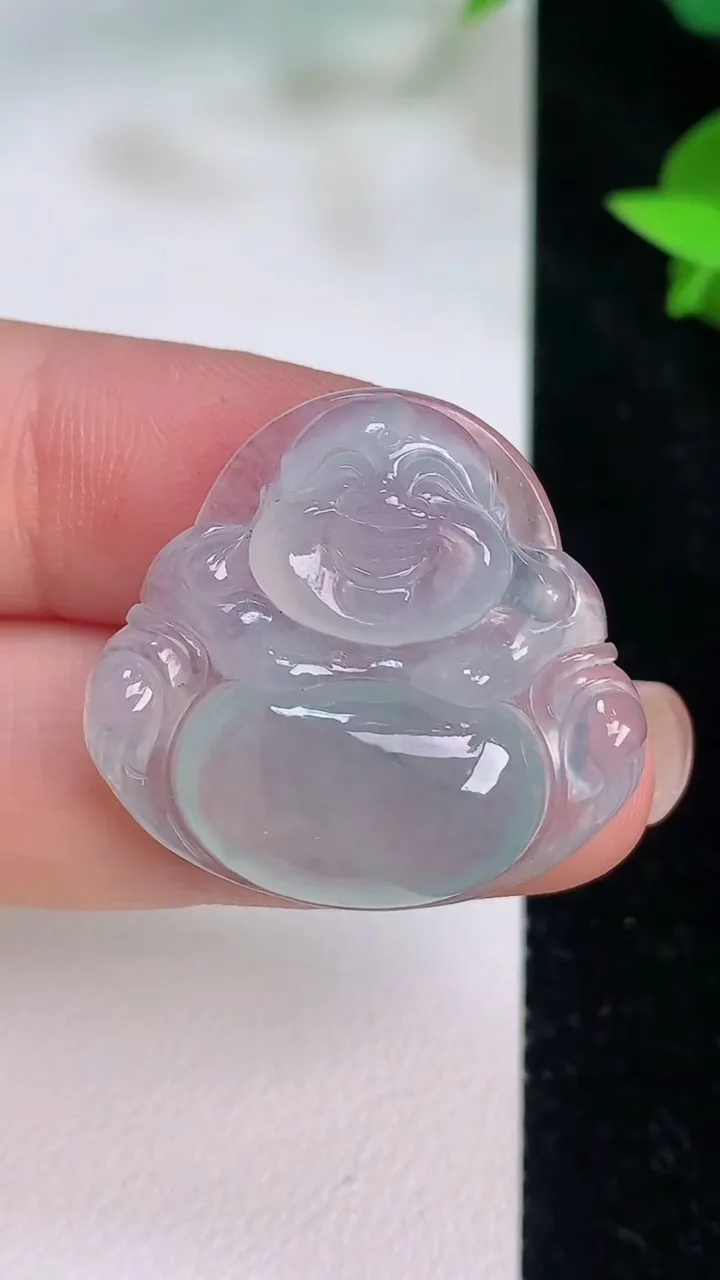 天然A货翡翠冰种佛公吊坠，尺寸25.7-27.5-6，重量:6.20g
7月21日