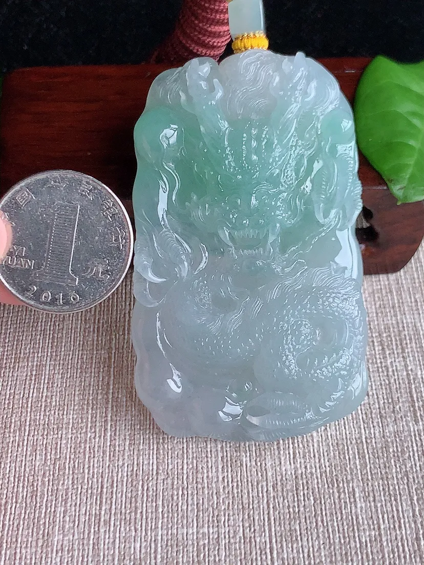 天然A货翡翠晴水龙牌吊坠尺寸68.7×41.2×10.8m量74.50g 0720