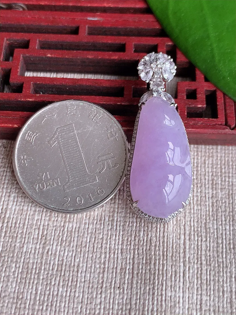 天然A货翡翠18K金伴紫罗兰四季豆福豆平安豆吊坠尺寸36.5×13.7×10裸石24.7×12m量5.85g 0719