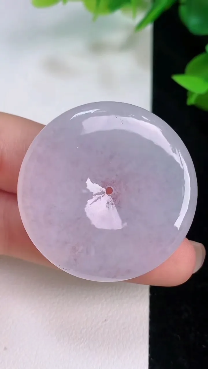 天然A货翡翠紫罗兰平安扣吊坠，尺寸38-5.6，重量:18.06g
7月21日