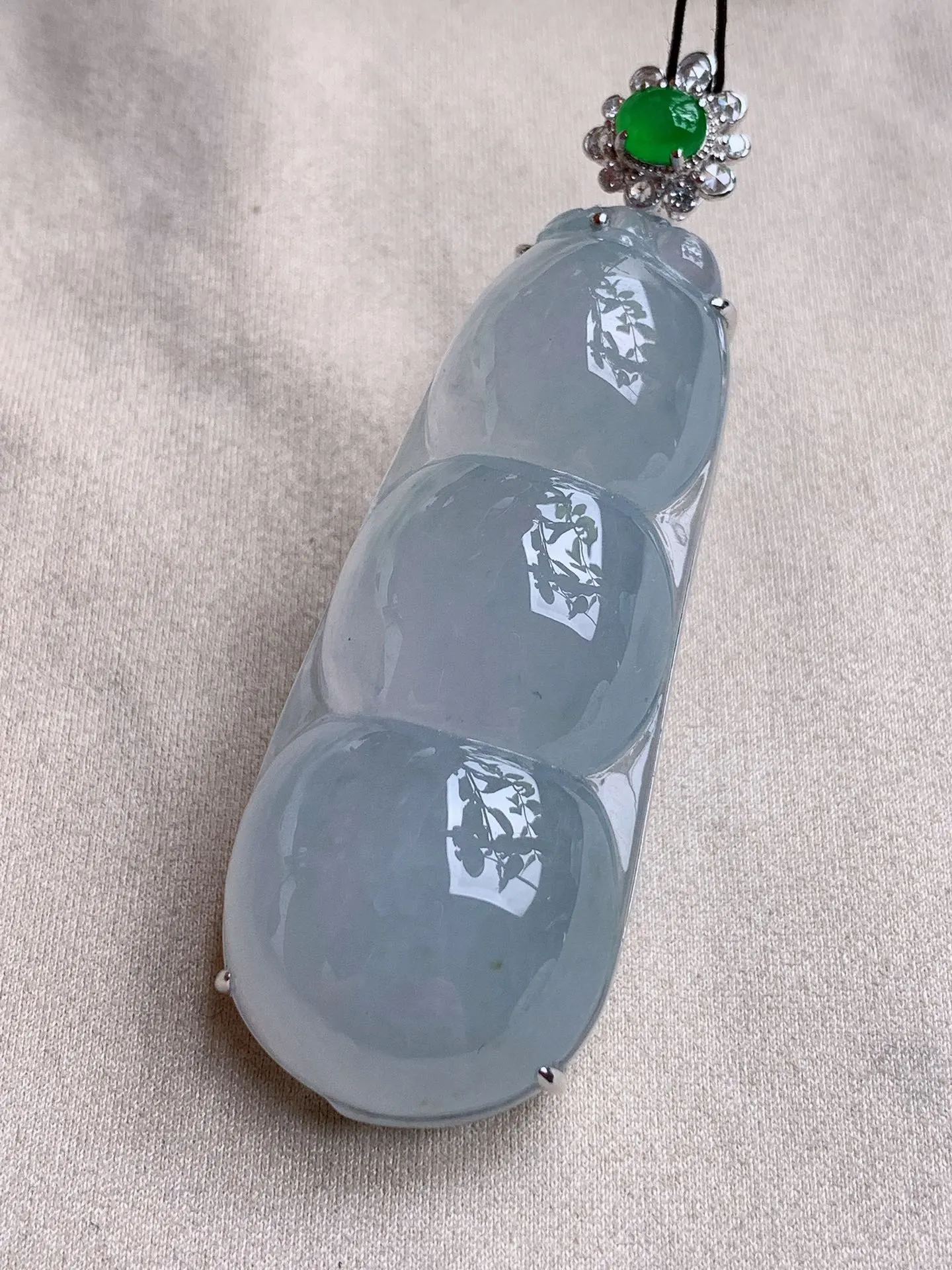 天然A货翡翠18K金伴大福豆平安豆四季豆吊坠尺寸63×52.3×21.3×13.4m量26.20g 0722