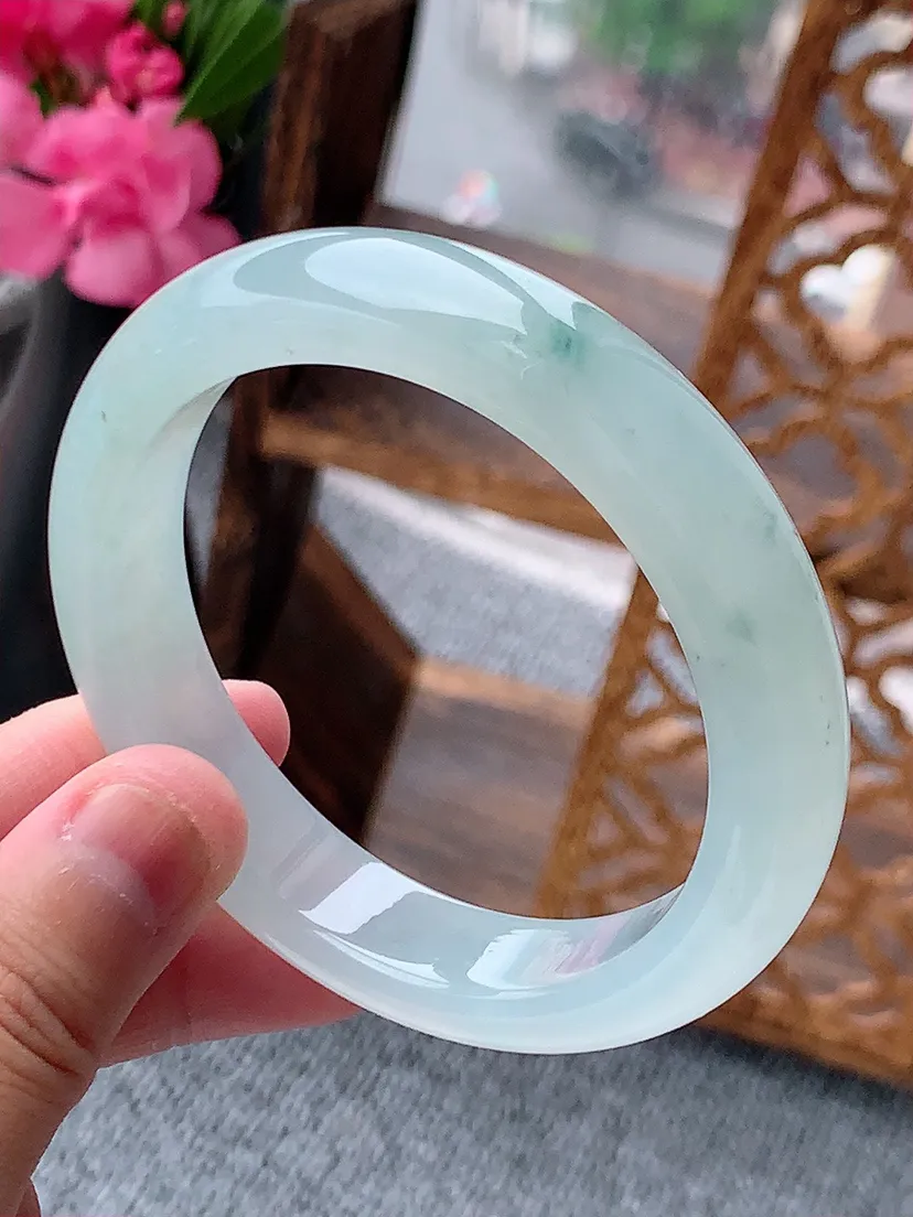 天然A货翡翠飘花正装正圈手镯55-56圈口尺寸55.6×12.3×8.5mm 重量60.16g 07