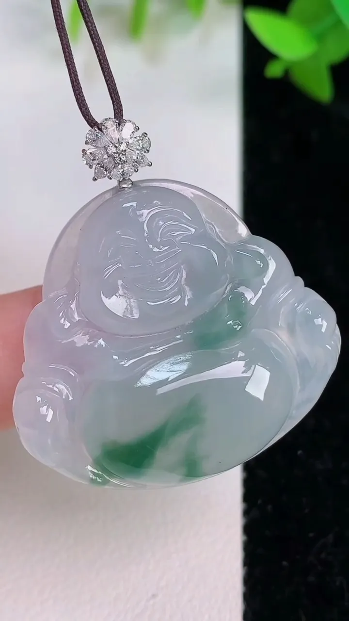 天然A货翡翠18k金飘花佛公吊坠，尺寸31.4-34-6.2，重量:10.37g
7月24日