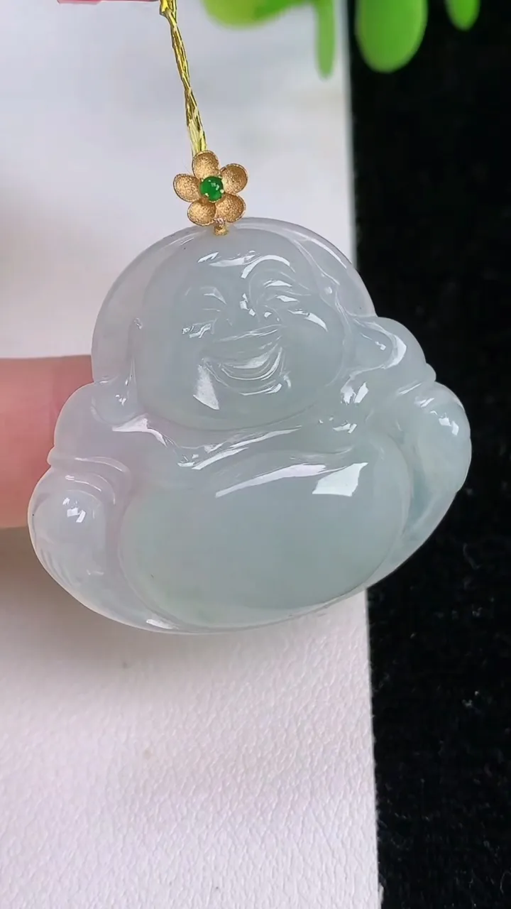 天然A货翡翠佛公吊坠，尺寸33.2-36-5.5，重量:9.60g
7月24日