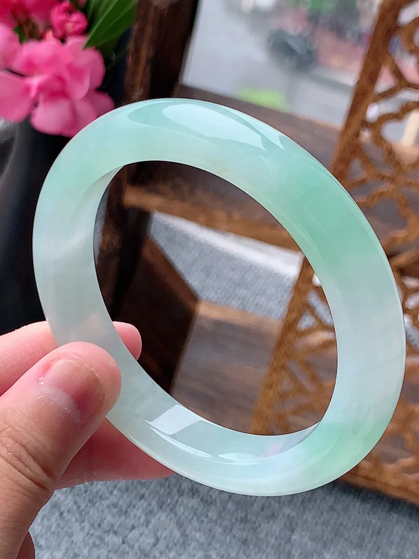 天然A货翡翠晴绿正装正圈手镯59-60大圈口尺寸59×11.7×9.2mm 重量64.27g 072