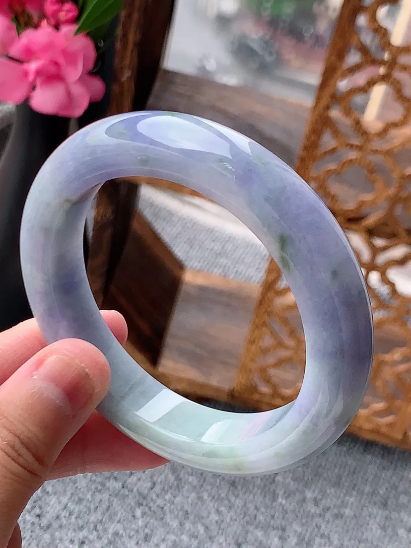 天然A货翡翠紫罗兰飘花厚装正装正圈手镯57-58圈口 尺寸57.6×12.2×9.9mm 重量77.