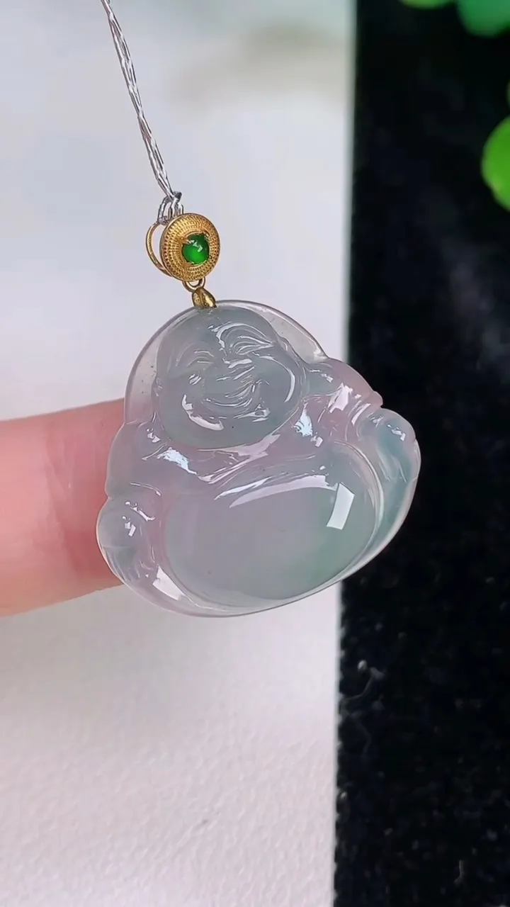 天然A货翡翠佛公吊坠，尺寸21.2-22.2-4，重量:3.46g
7月28日