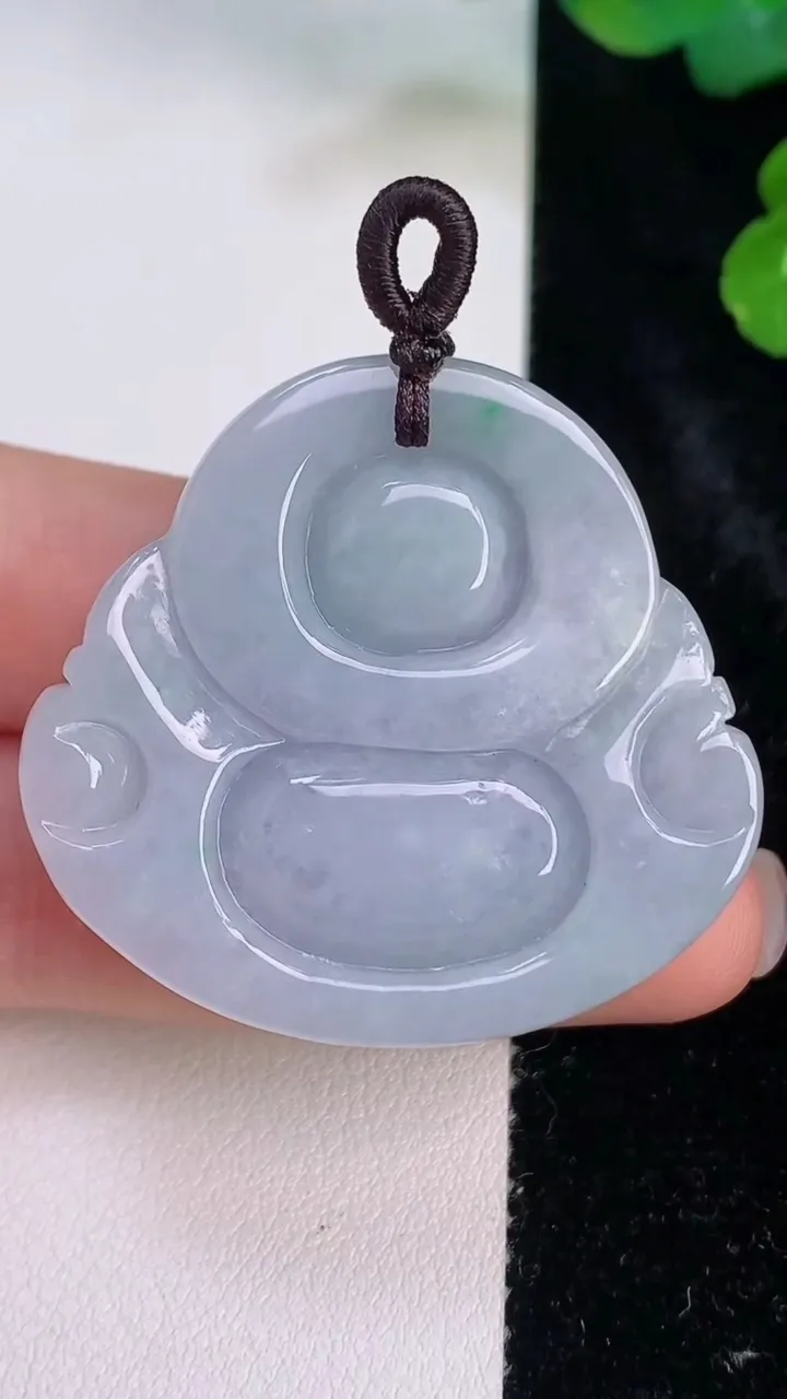 天然A货翡翠佛公吊坠，尺寸36.6-39.3-10.2，重量:26.31g
7月28日
