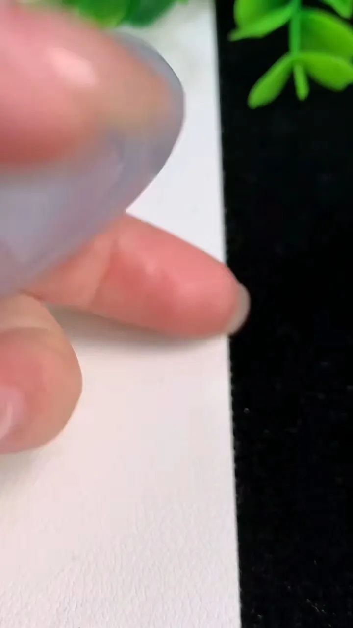 天然A货翡翠文殊菩萨吊坠，尺寸 55-51.2-6.3，重: 33.34g
7月31日