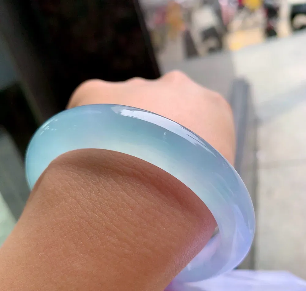 正圈冰玻天空蓝+冰紫满色 无瑕 尺寸:58.9/12.9/9.3  高品质
