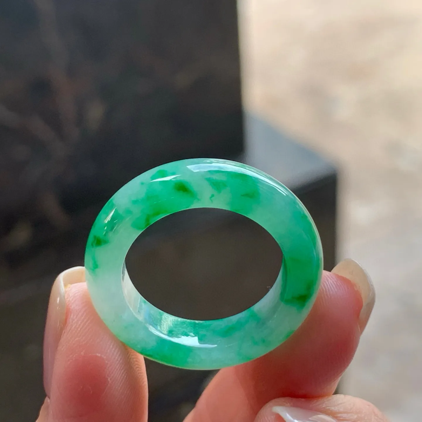 冰辣绿指环
种好水润