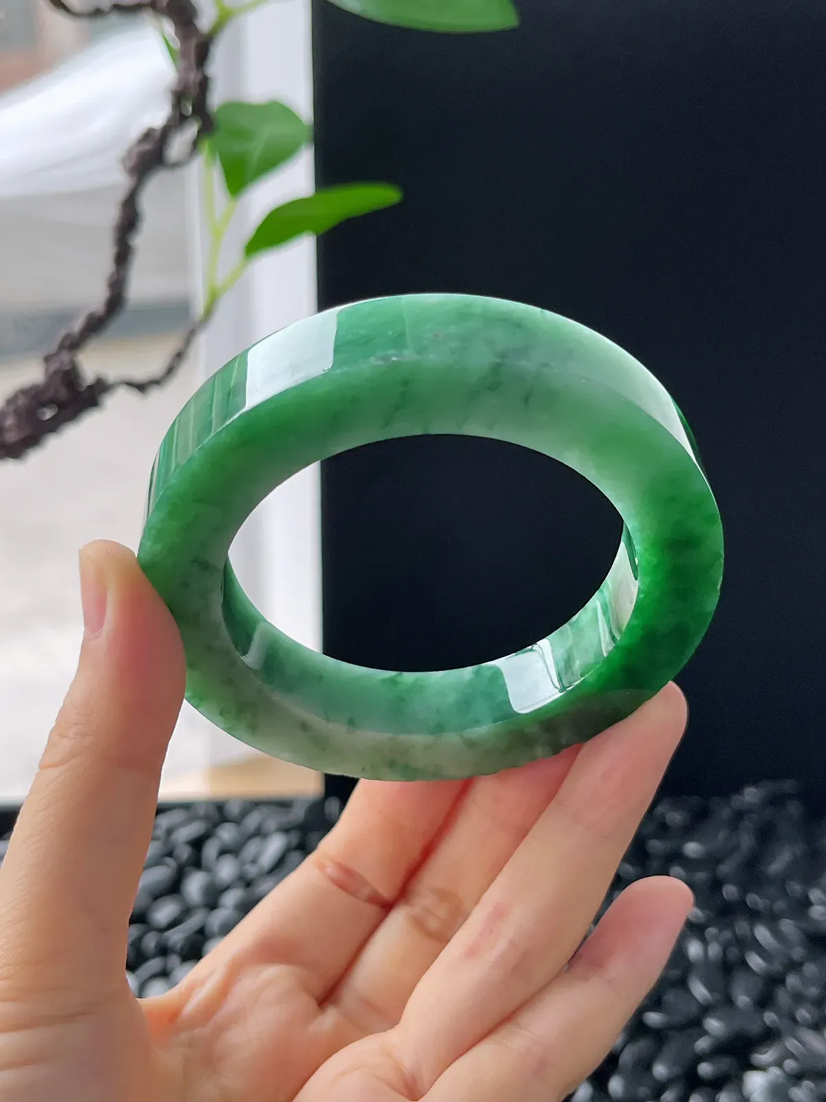 翡翠镯饼，⭕️正圈最大做58，圆条最大做54，最小做53.5