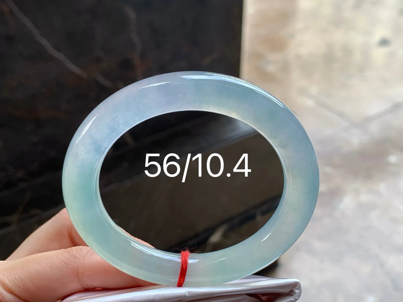 冰种福镯
种老56/10.4mm
