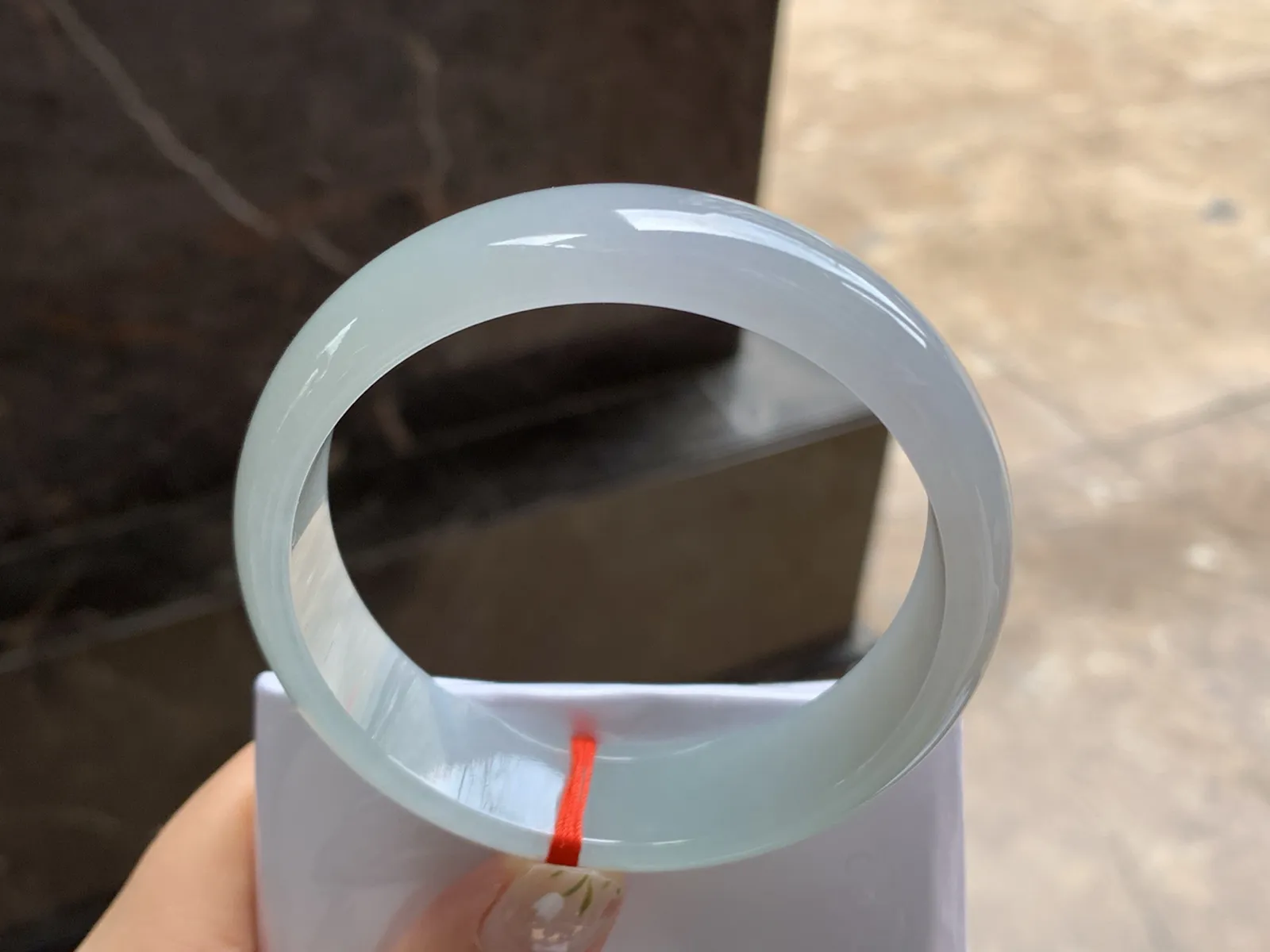58.5-16.2-7

冰种宽版手镯^_^水润起光
