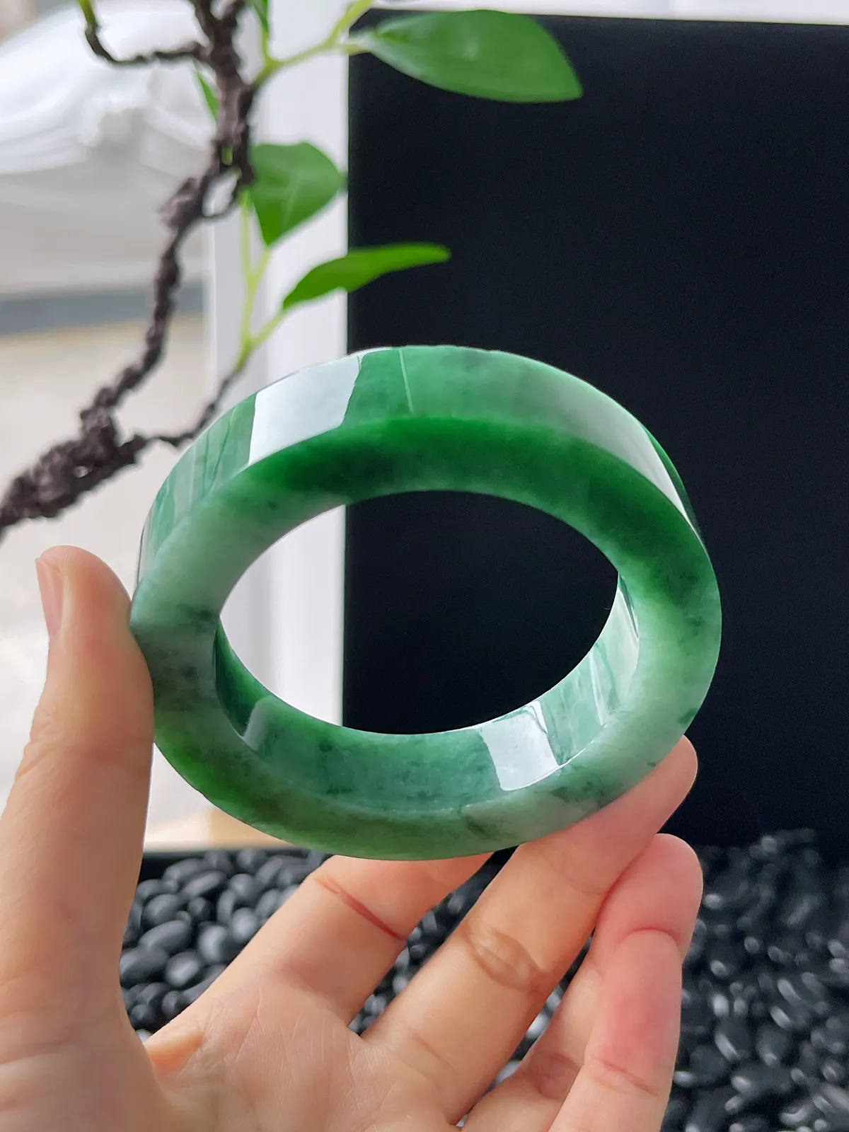 翡翠镯饼，⭕️正圈最大做55，圆条最大做51，最小做51.7
