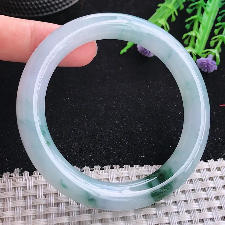 自然光56.5/10.2/10老坑冰胶果冻带紫飘花圆条手镯翡翠玉镯美人镯