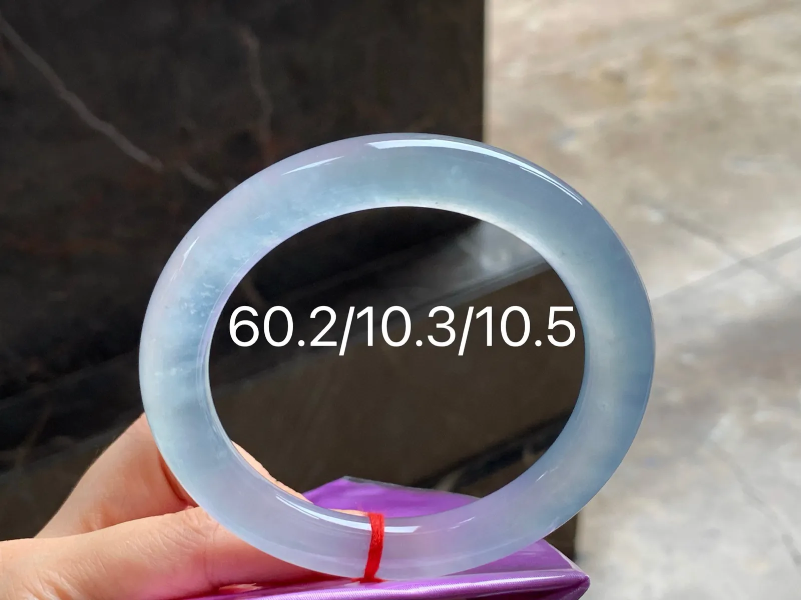 冰种大圈福镯
种老60.2/10.3/10.5mm