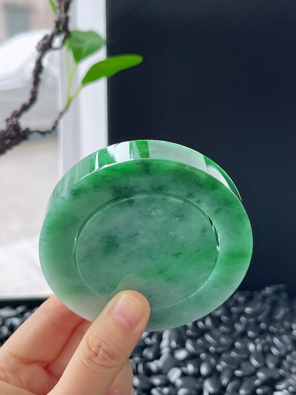翡翠镯饼，⭕️正圈最大做57，圆条最大做53，最小做50.7