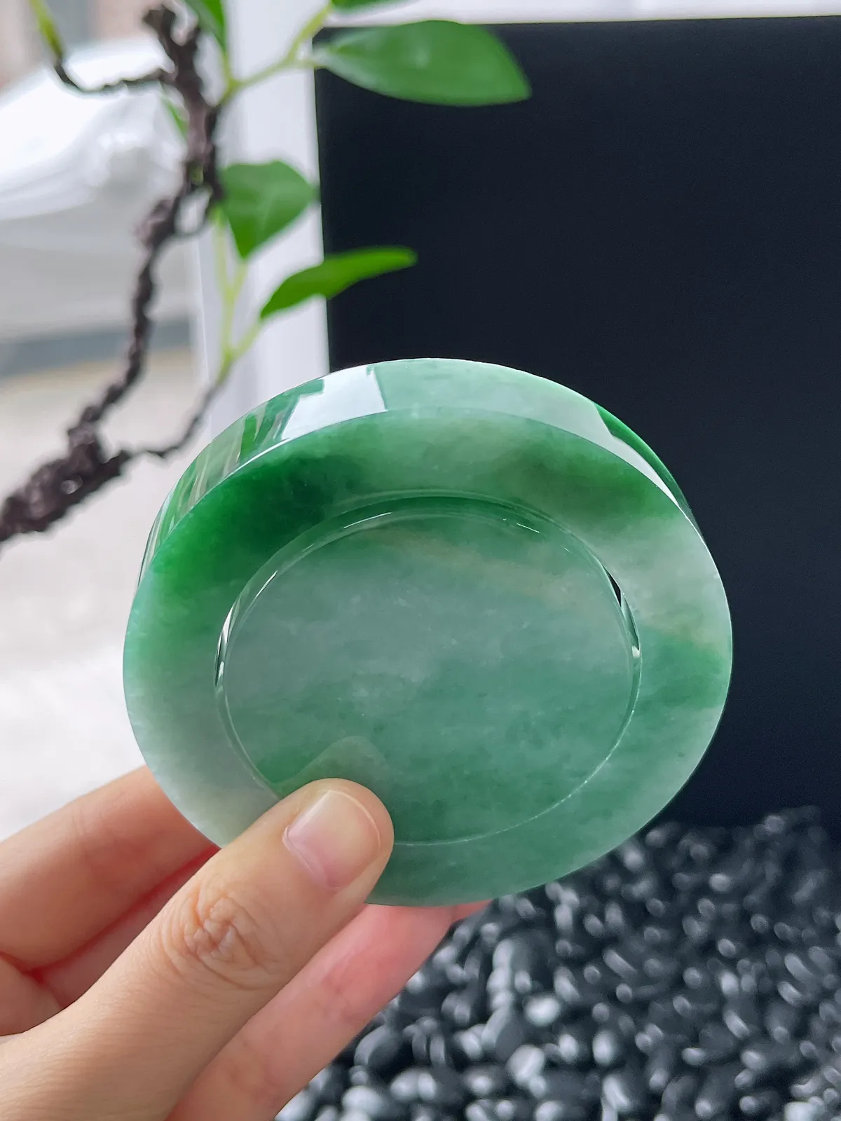 翡翠镯饼，⭕️正圈最大做57，圆条最大做53，最小做51.7