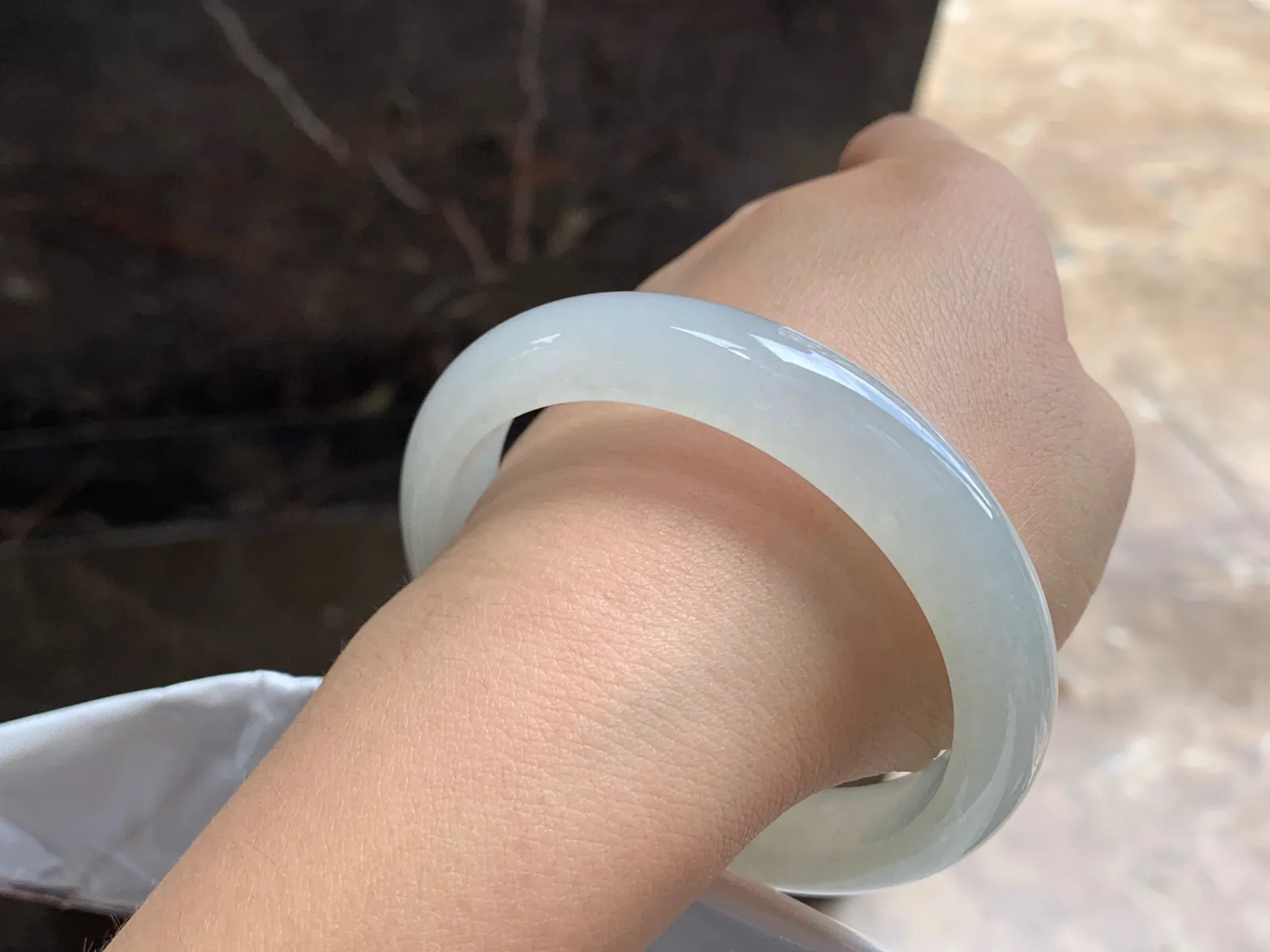 58-12.5-7.8

冰种手镯^_^水果冰透 亮眼清新