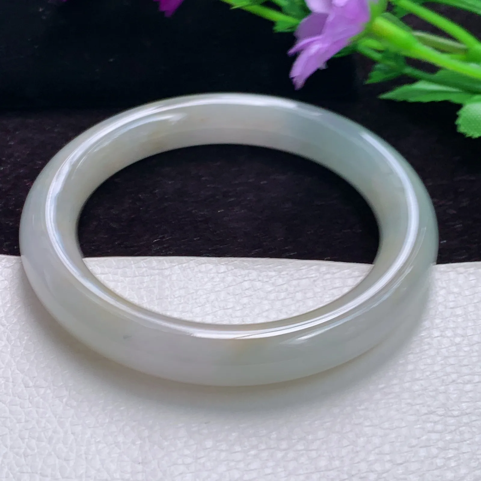 z实拍55.5*10*9.6美人镯 精美冰胶飘花圆条翡翠玉手镯 玉手环