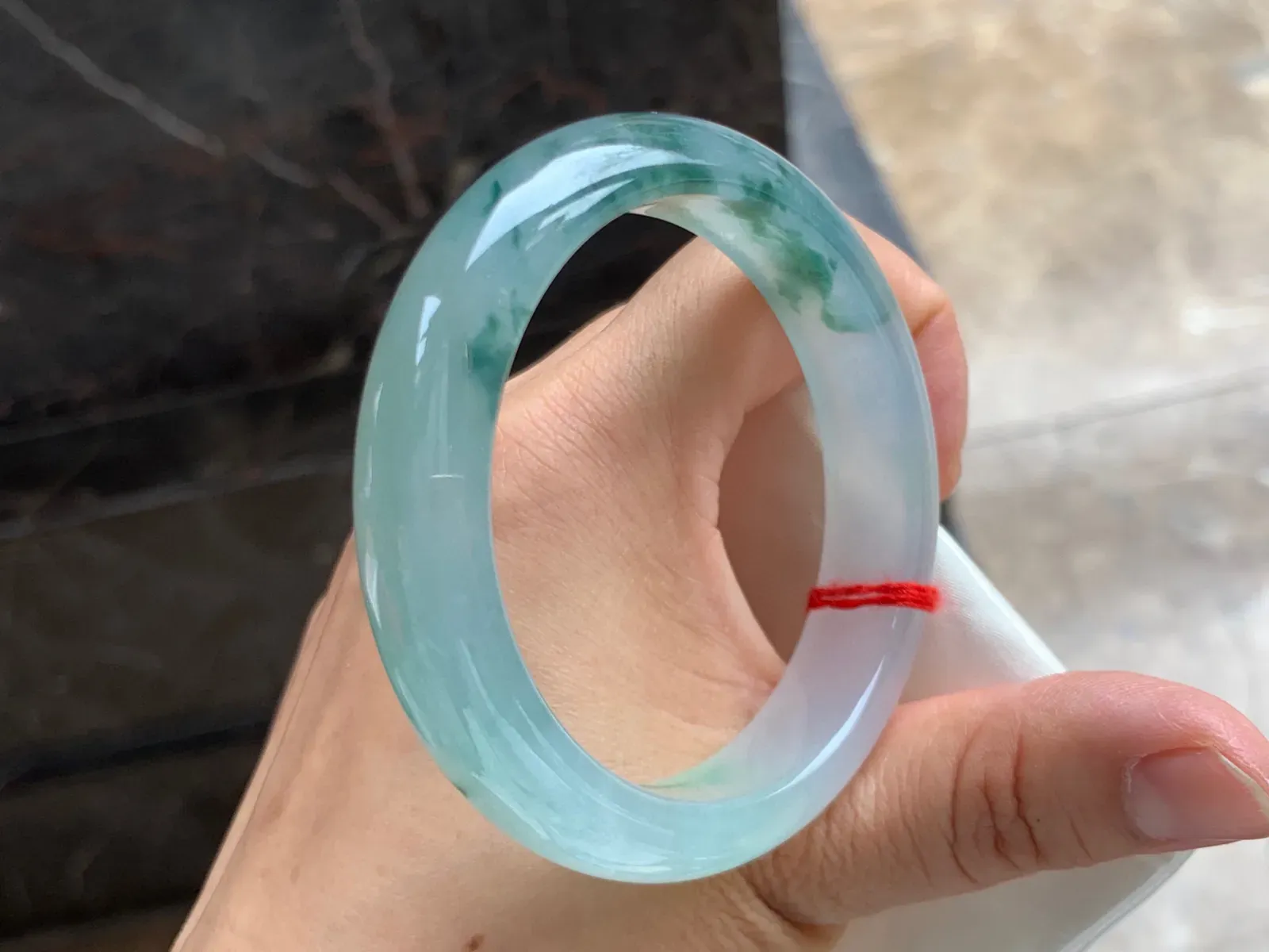 54.5-13-8mm
冰种飘花手镯 种老肉细～飘花浓郁