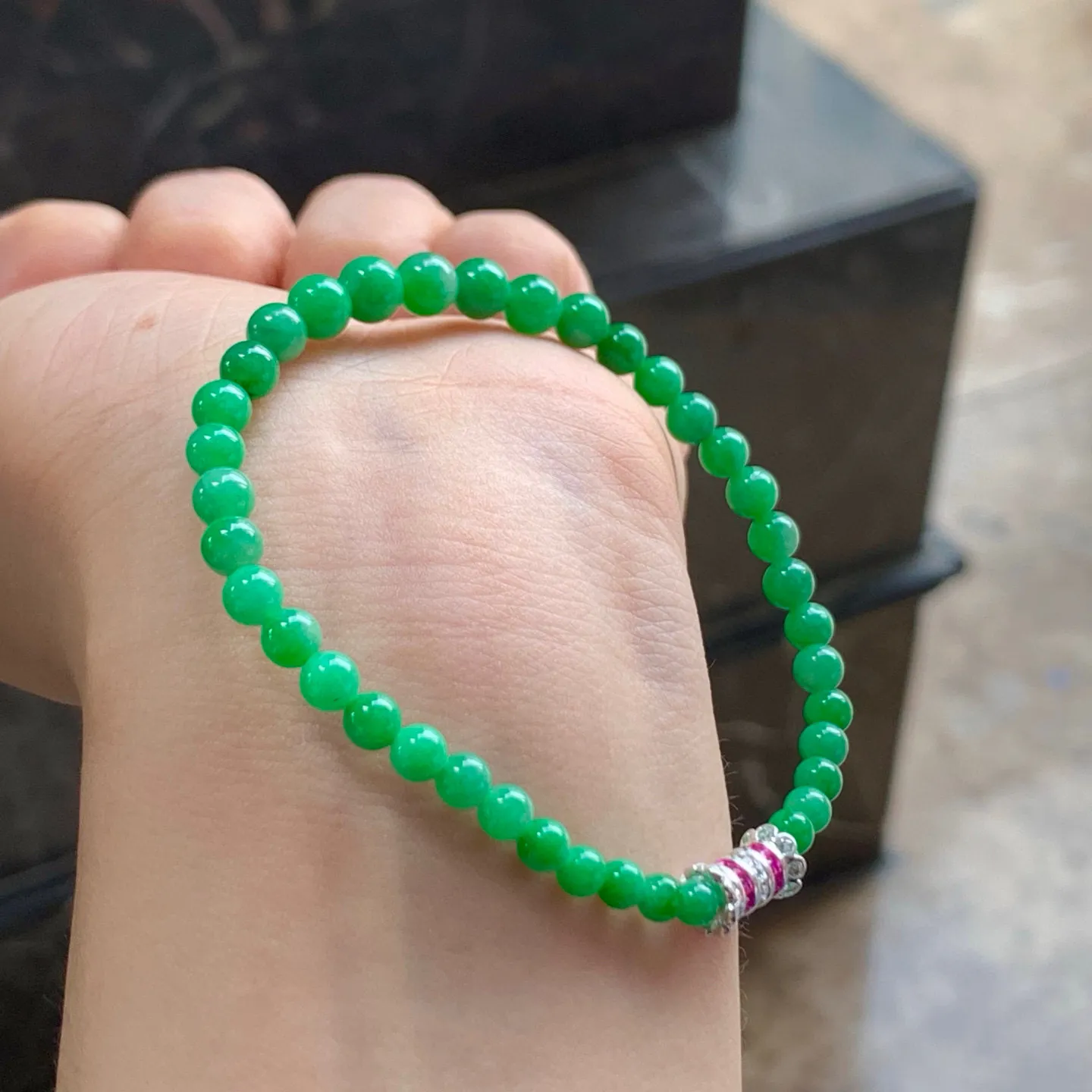 辣绿手串
干净清爽