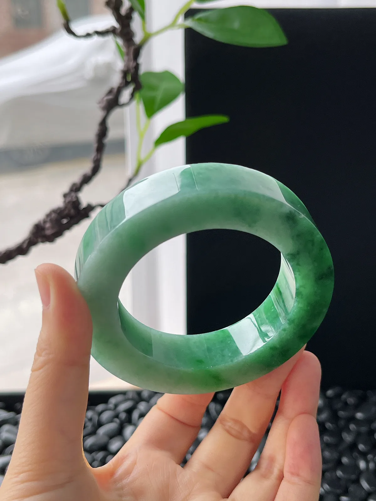 翡翠镯饼，⭕️正圈最大做57，圆条最大做53，最小做50.7