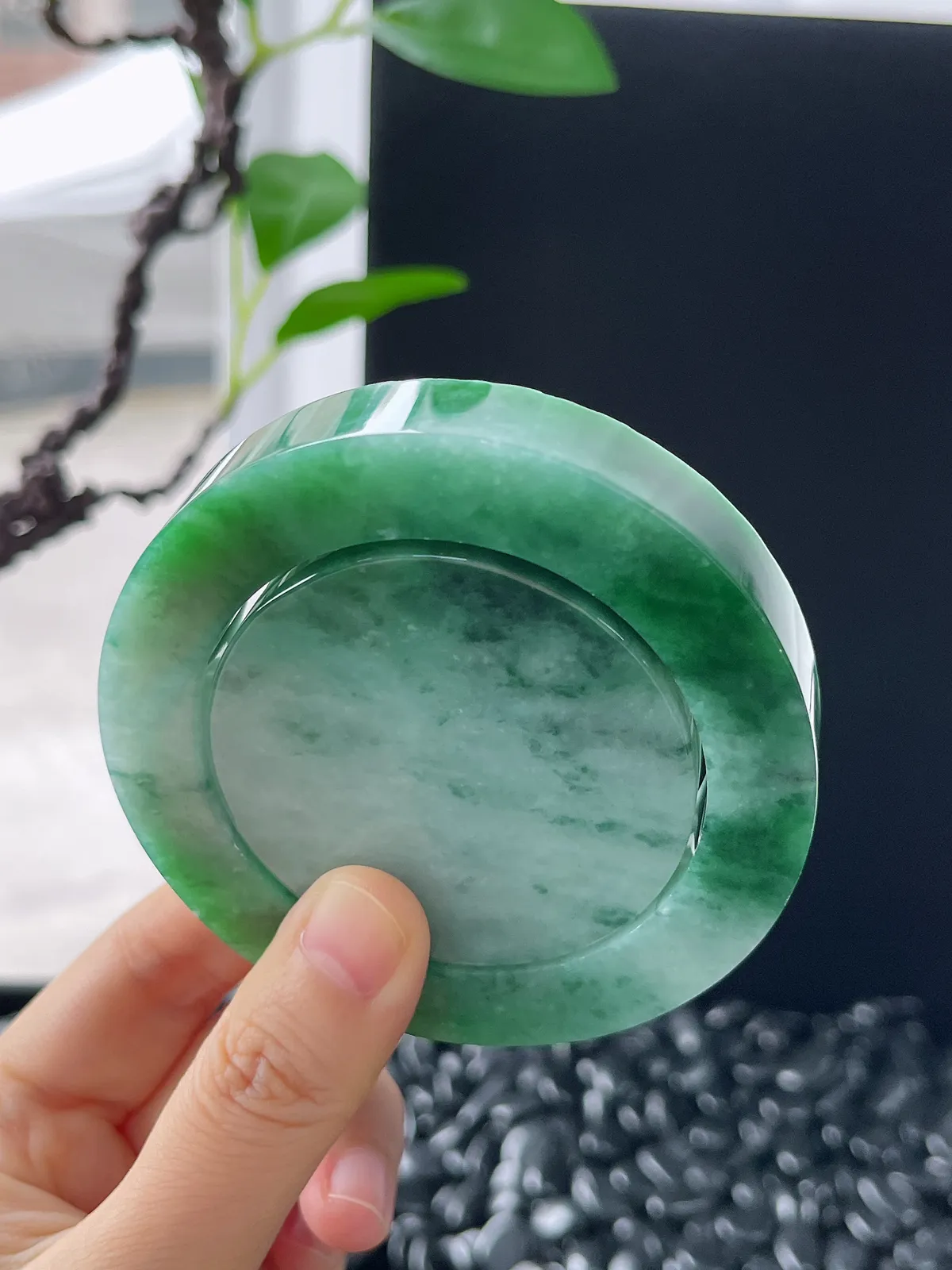 翡翠镯饼，⭕️正圈最大做57，圆条最大做53，最小做52.6