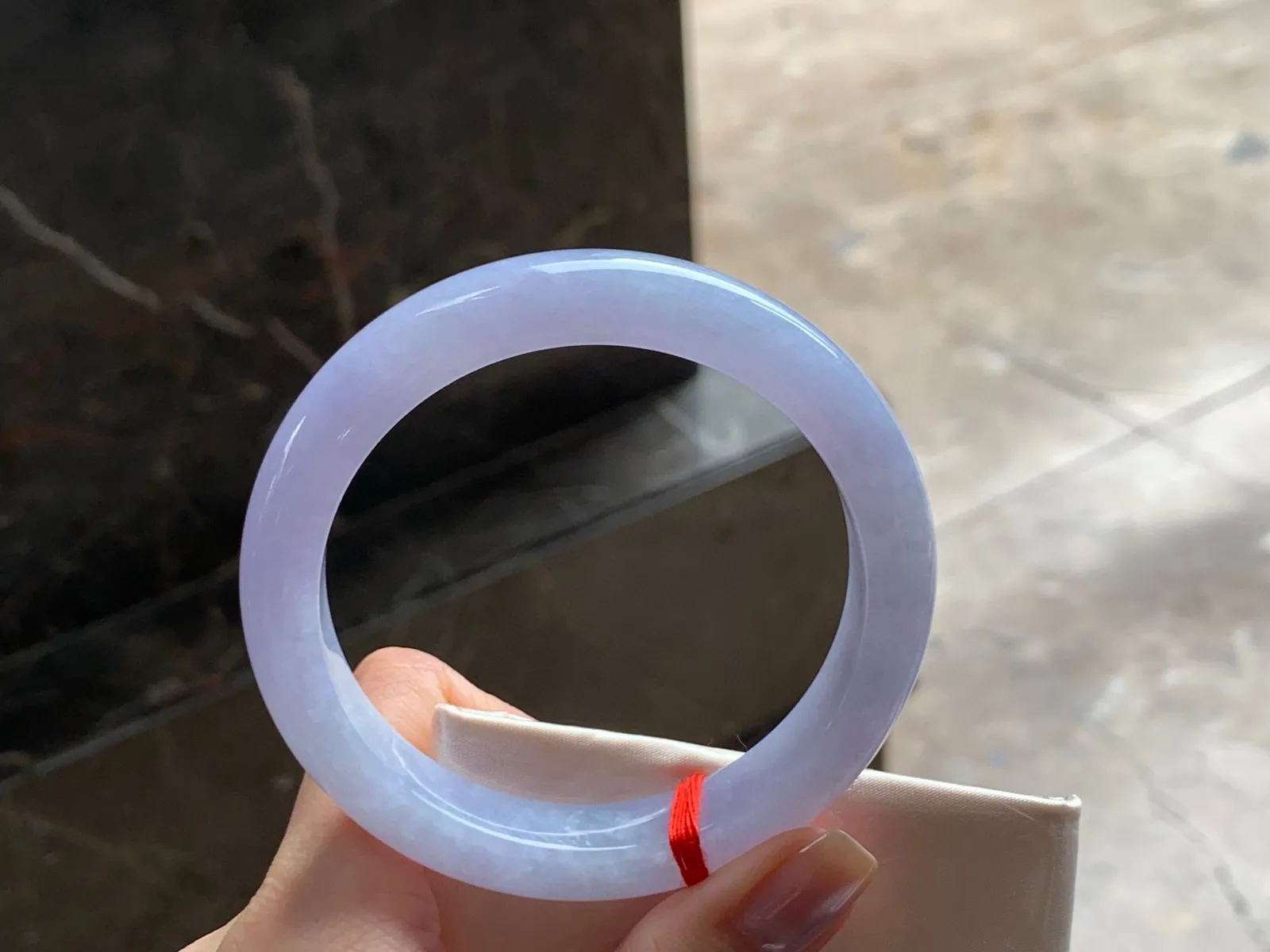 春色手镯
干净清爽 57.5/11.6/8.5mm