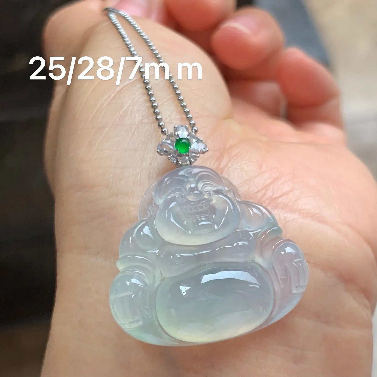 冰种佛公 金扣
气质