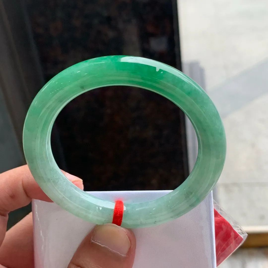 圆条冰糯辣绿 无瑕 尺寸:55.1/10.1 色辣🥰🥰