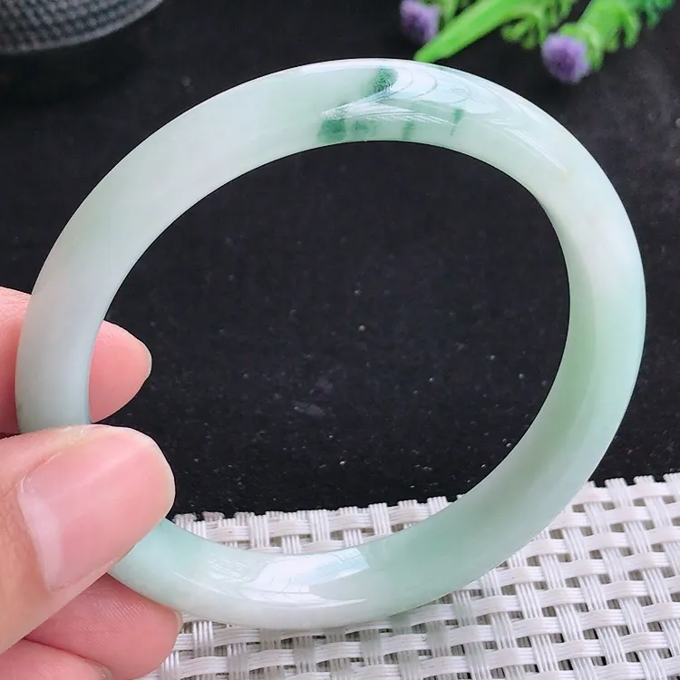 自然光58/10.2/7.5老坑精美温润飘花细条手镯翡翠玉镯美人镯