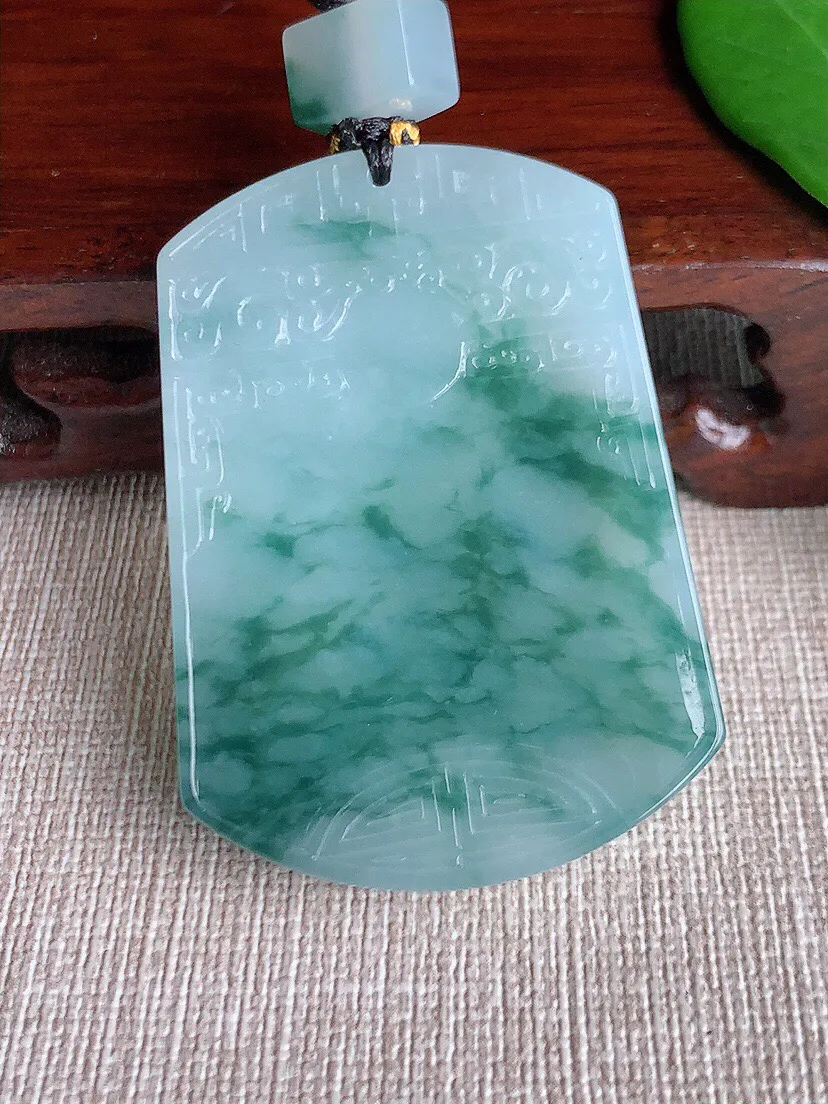a货翡翠老坑冰种飘花仿古无事牌吊坠 尺寸50.2×35.7×5.6mm 重量36.22g 0701