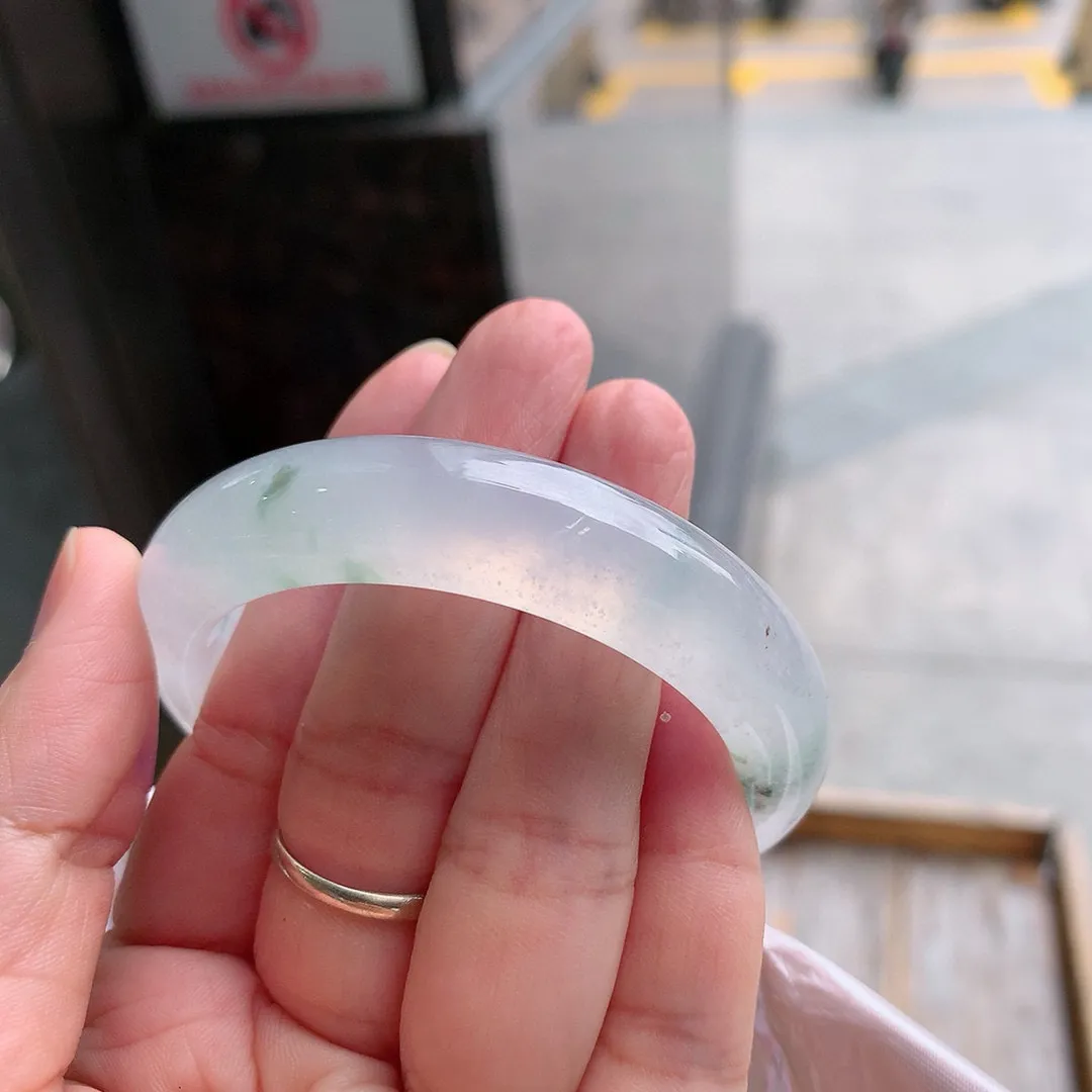 正圈冰玻飘花 无瑕 尺寸:52.5/13.1/7.9 种水好️️