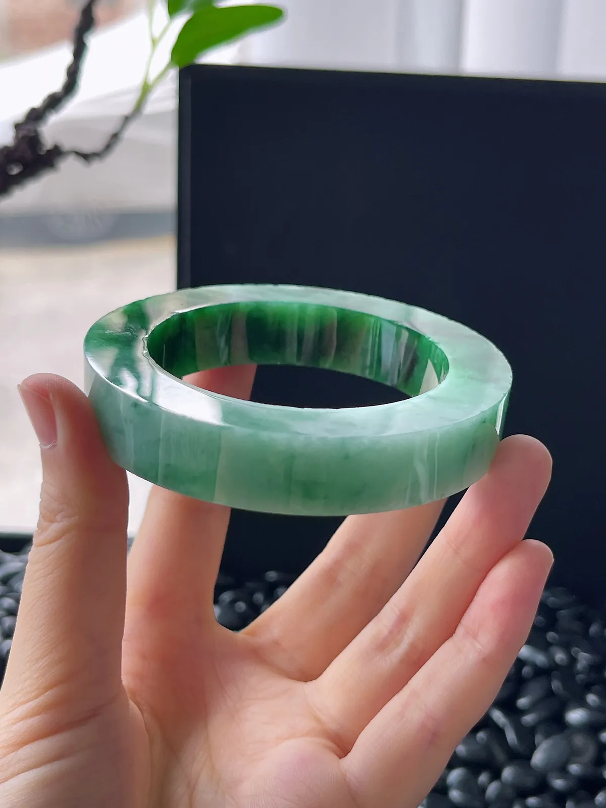 翡翠镯饼，⭕️正圈最大做57，圆条最大做53，最小做52.6
