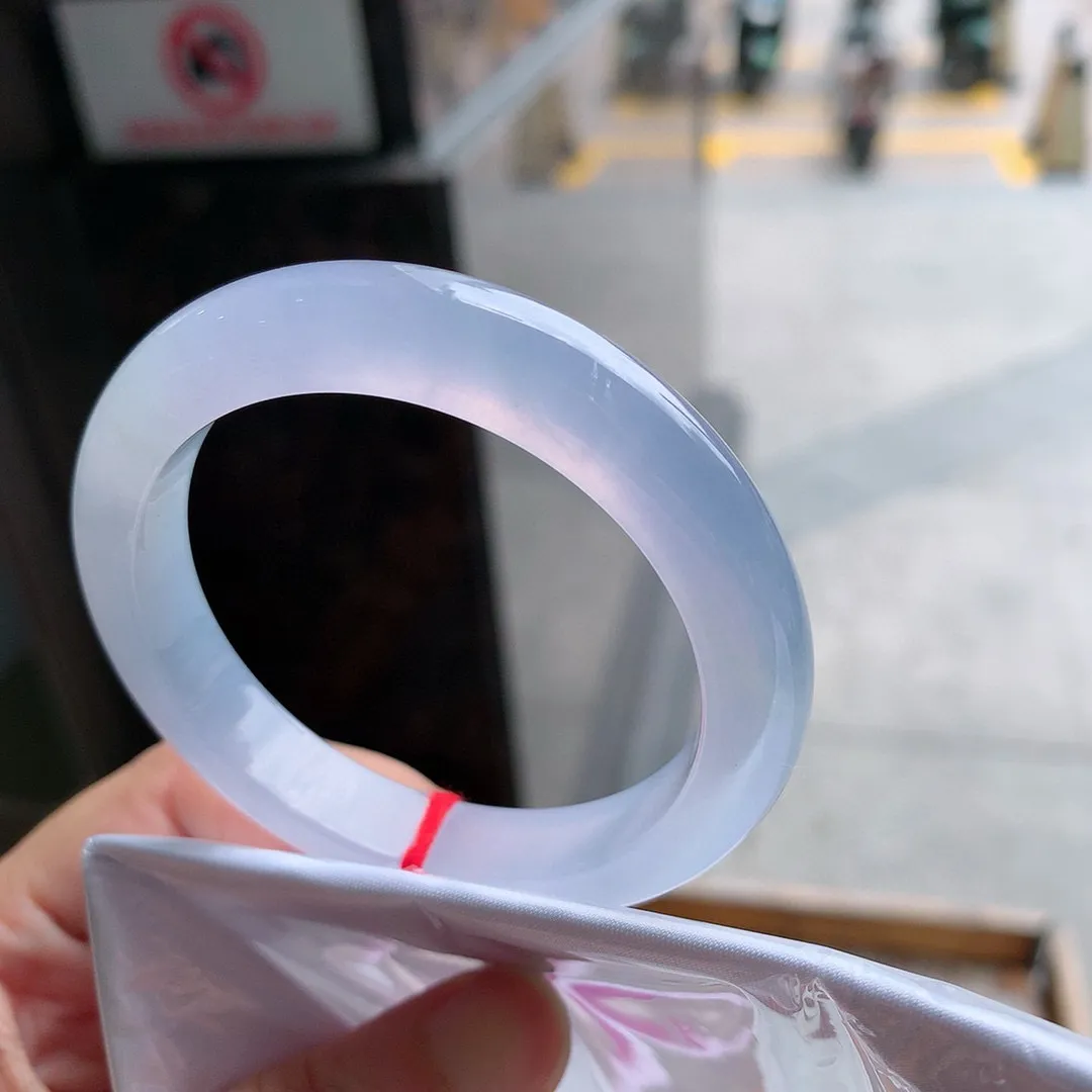 正圈冰玻紫罗兰 微石纹不明显 尺寸:51.1/9.8/7.9 种色俱佳