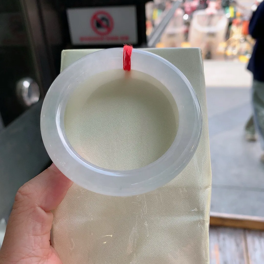 圆条高冰白月光 无瑕 尺寸:54.2/9.9 种水好