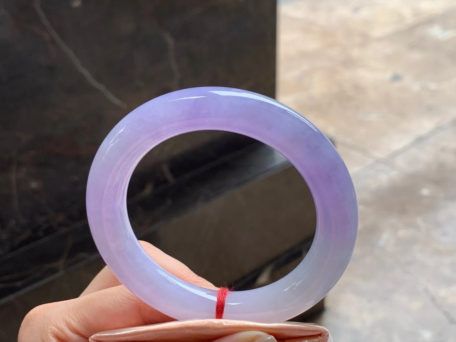 粉春福镯
水润清爽 59/12.2mm