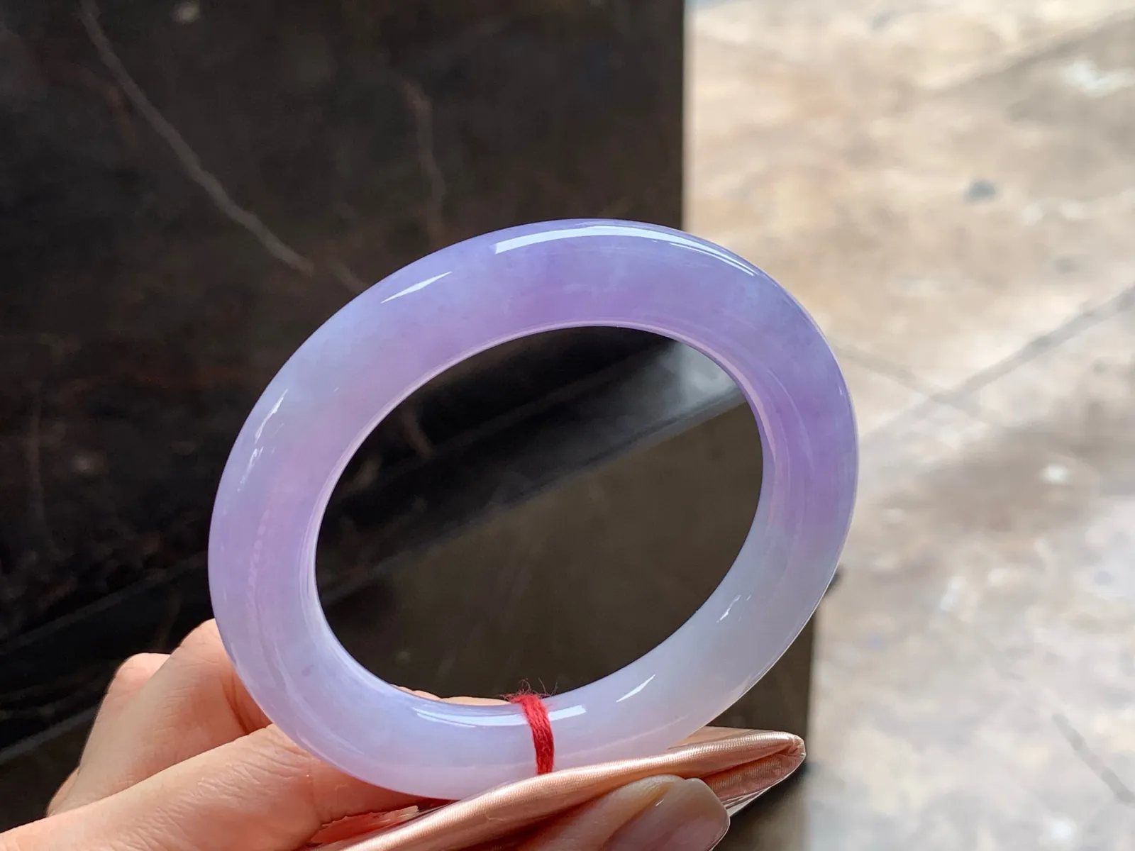 粉春福镯
水润清爽 59/12.2mm