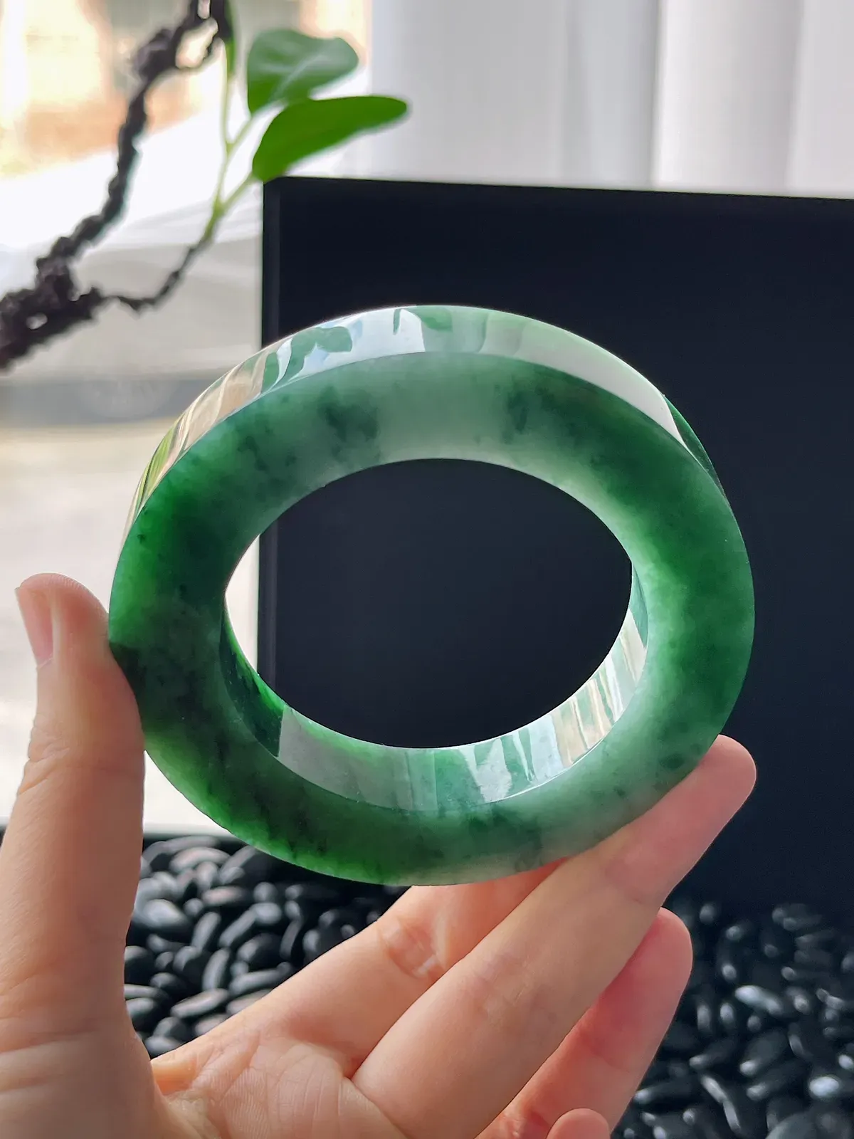 翡翠镯饼，⭕️正圈最大做62，圆条最大做58，最小做52.7