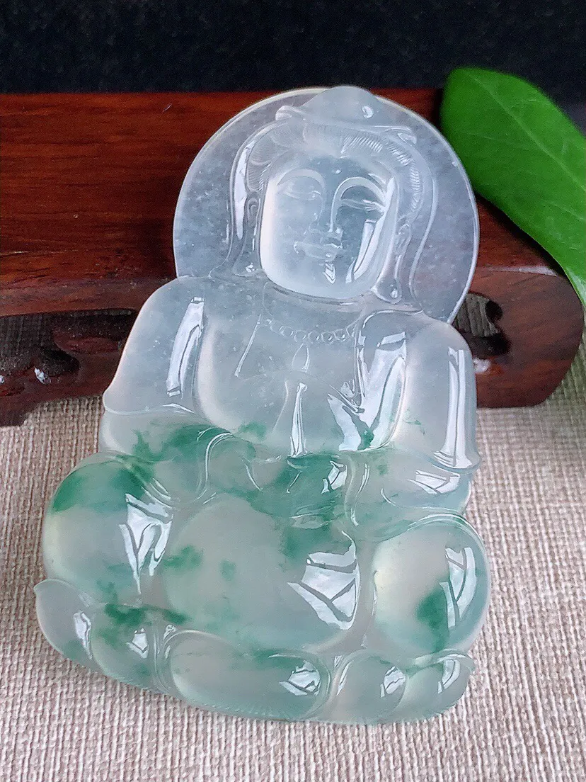 a货翡翠老坑高冰种飘花大正装观音吊坠 尺寸76.3×51×7.5mm 重量48.67g 0701