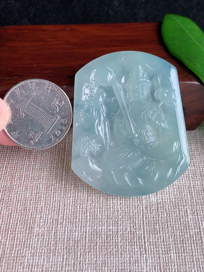 a货翡翠老坑冰种晴水虚空藏菩萨吊坠 尺寸50×40×5.8mm 重量27.14g 0701