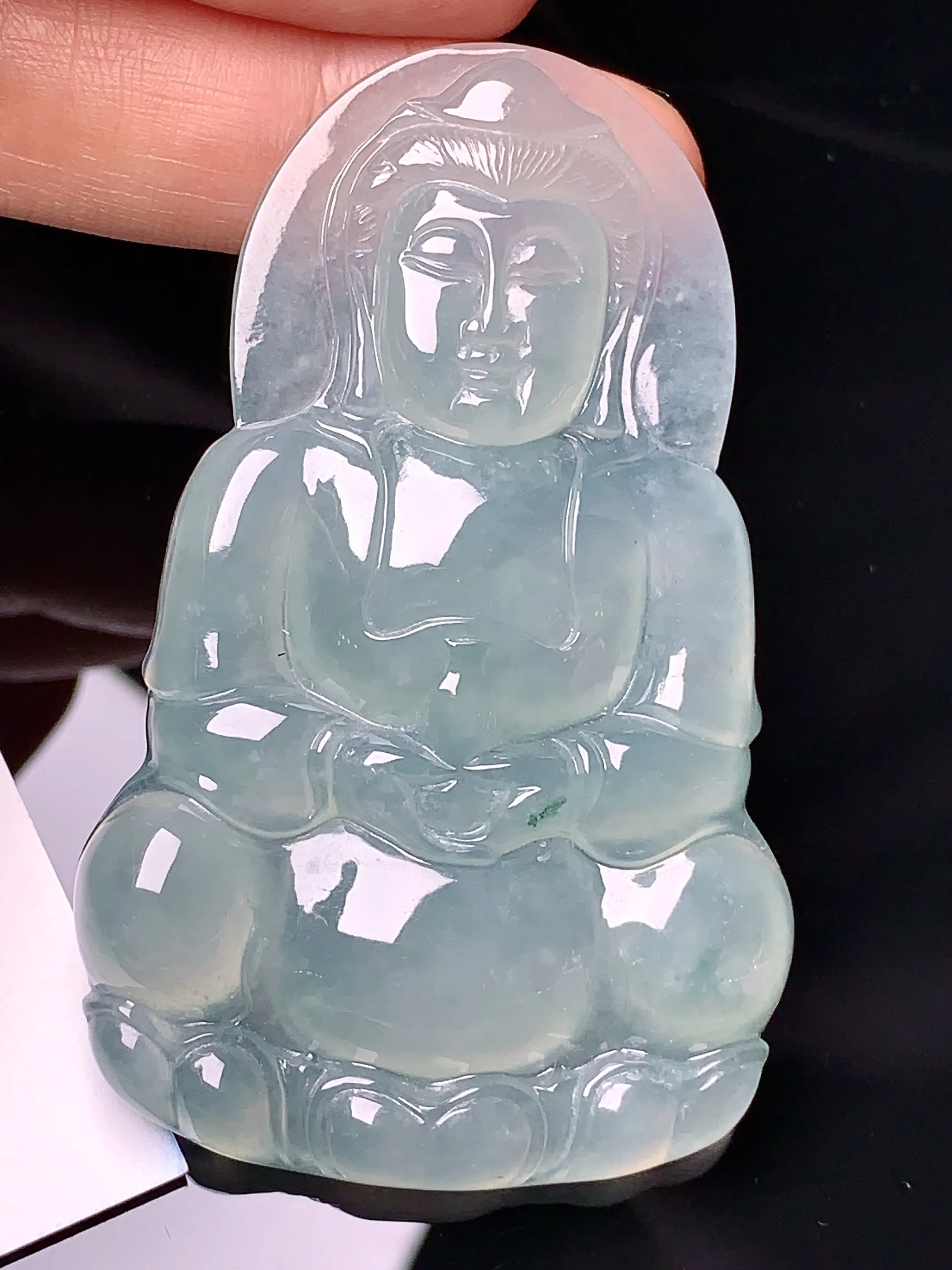 冰种观音吊坠 玉质细腻 水润亮眼  整体尺寸63*39.3*7