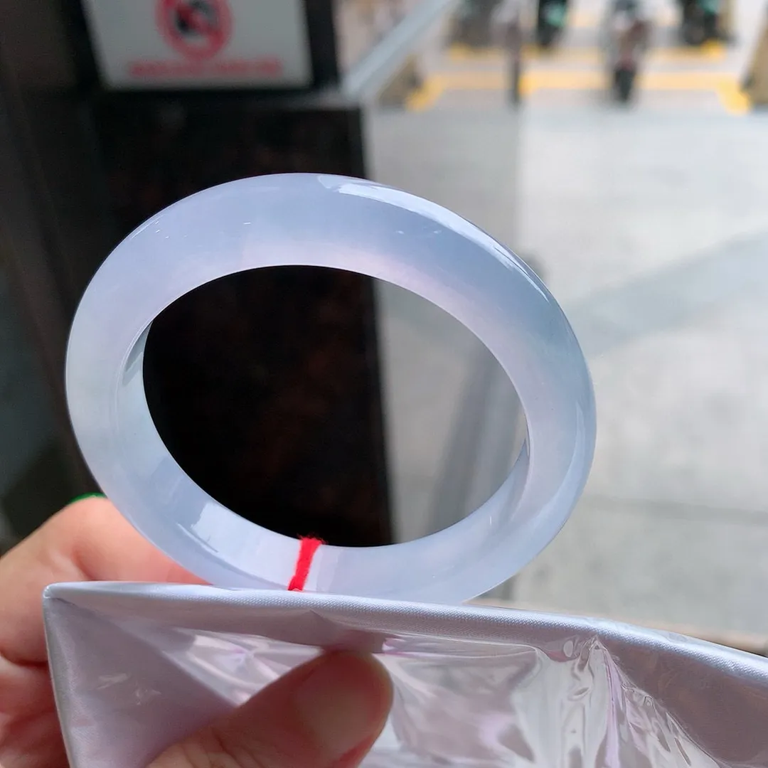 正圈冰玻紫罗兰 微石纹不明显 尺寸:51.1/9.8/7.9 种色俱佳
